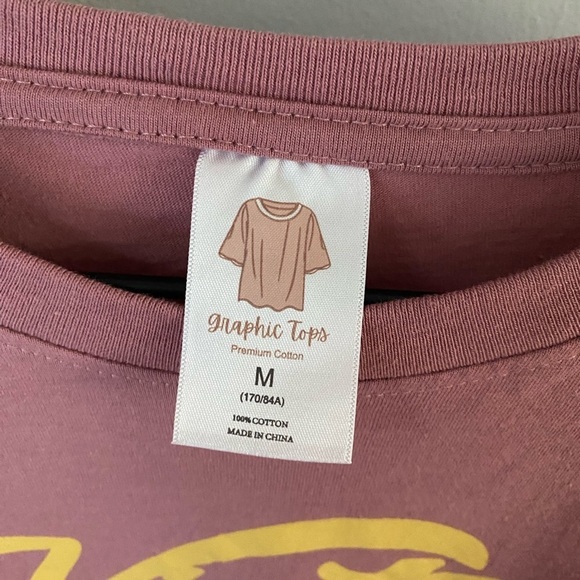 Vintage 1981 Graphic Tee Pink Loose Tee Size Medium T-Shirt Mauve - Picture 4 of 4